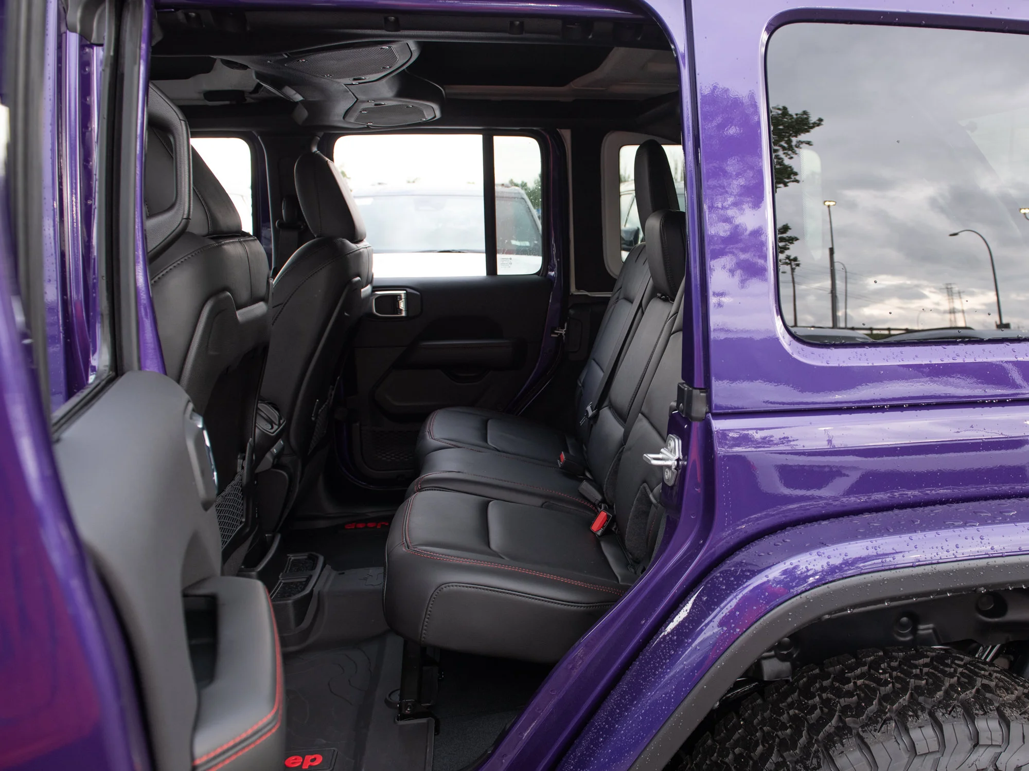 New 2026 reign Jeep Rubicon X* 6-Spd Manual image 23