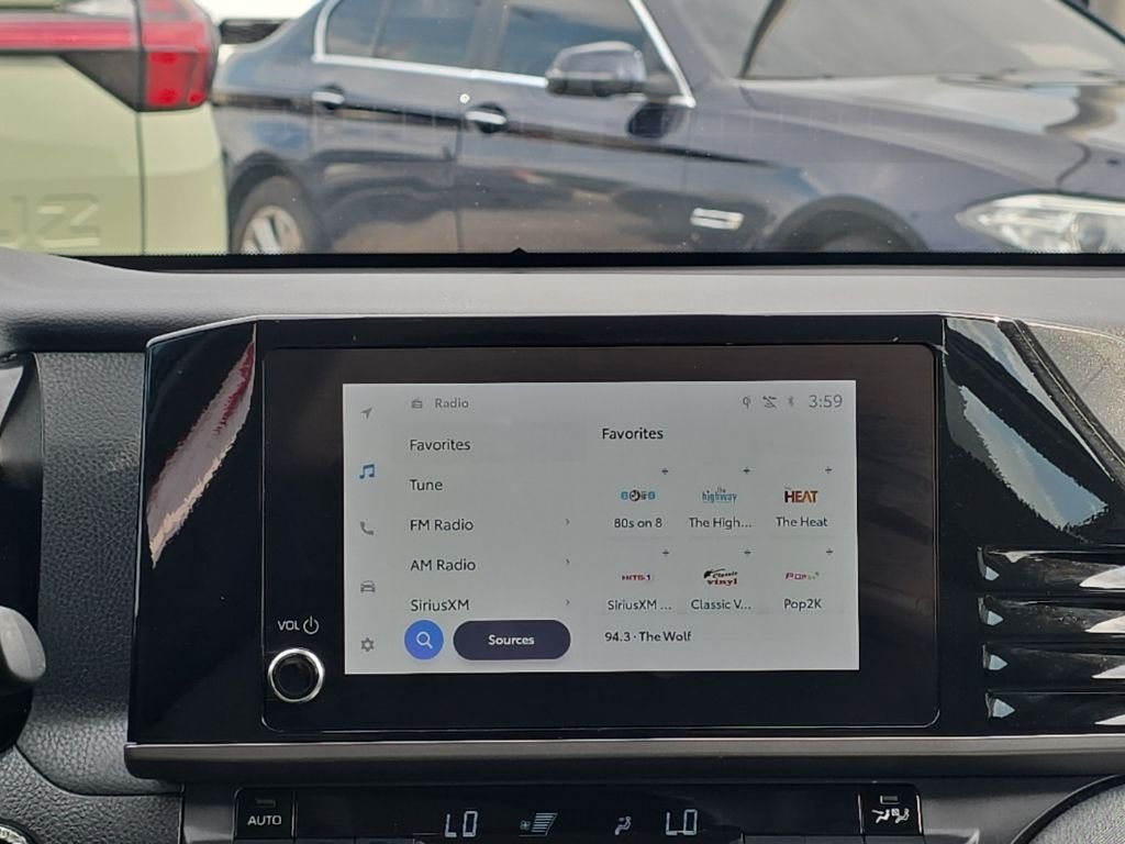 Certified Used 2025  Toyota LE image 13