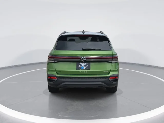 New 2026 Green Volkswagen 1.5T SE Black image 11