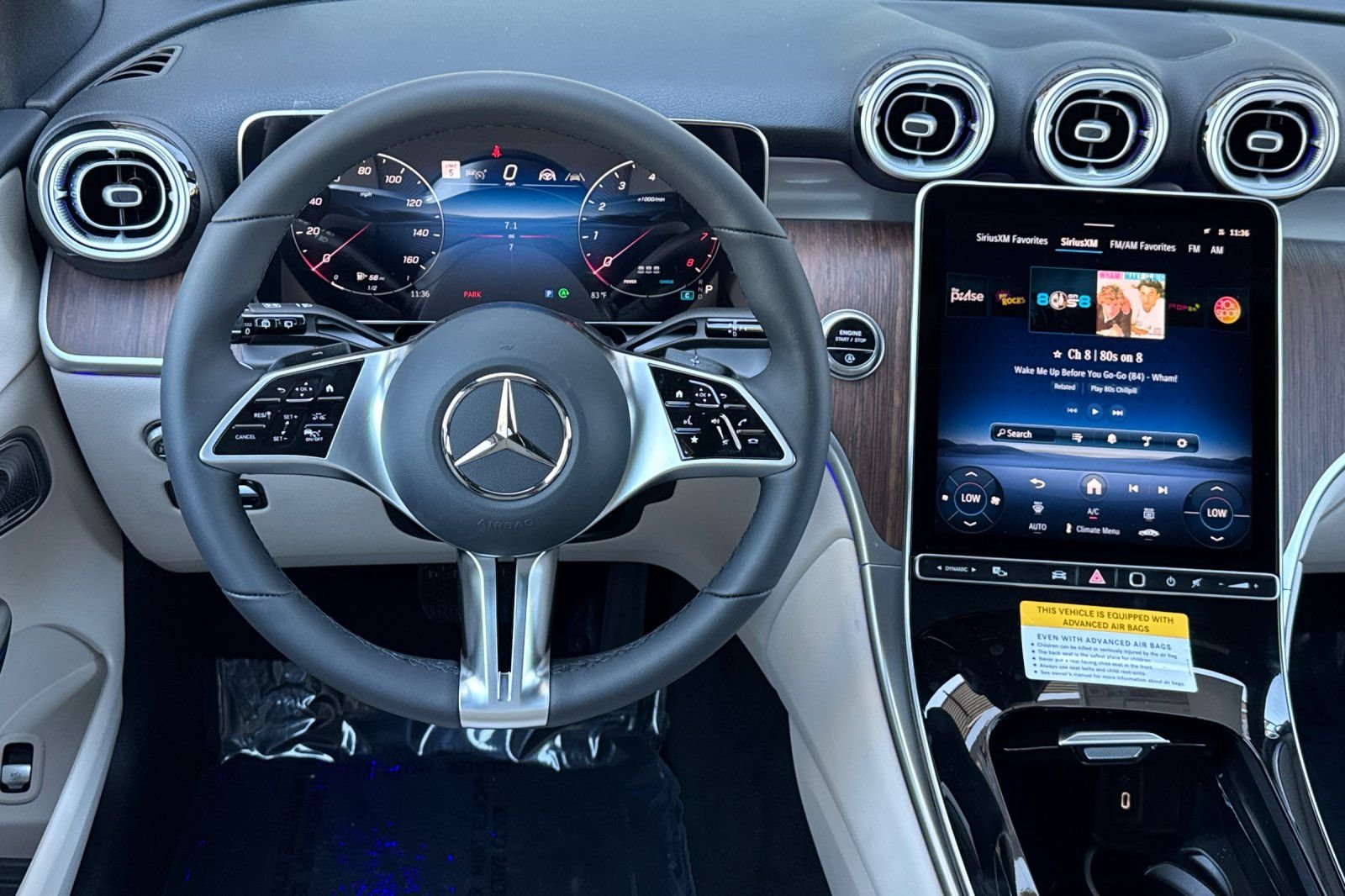 New 2027 Polar White Mercedes-Benz GLC 300 image 29