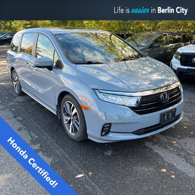 Used 2024 Obsidian Blue Pearl Honda Touring image 1