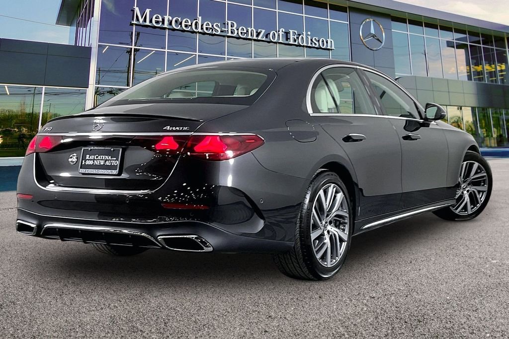 2026 Mercedes-Benz E-Class E350 - Photo 10