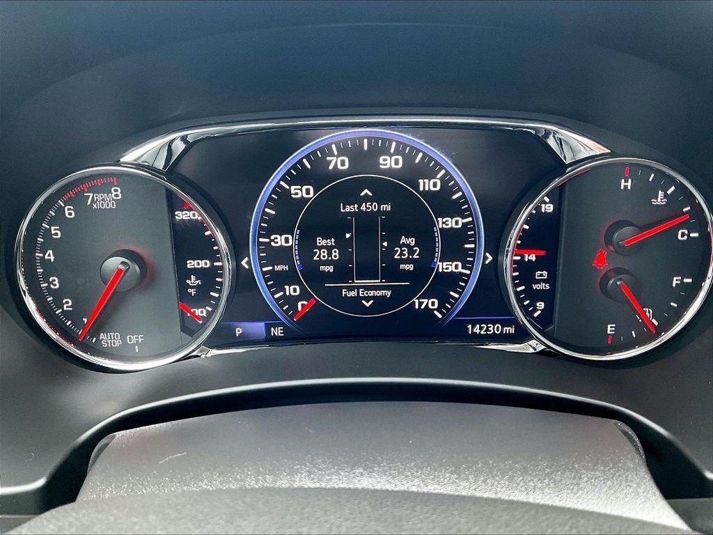 Used 2023 Silver GMC Denali image 25