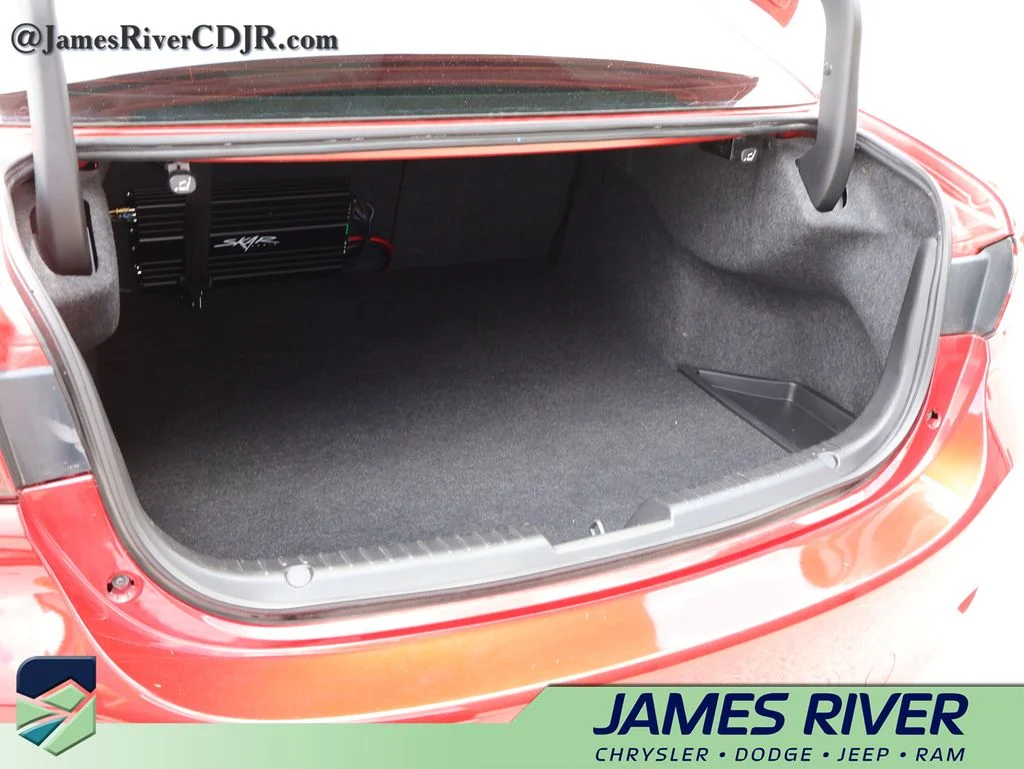 Used 2018 Red Mazda Sport image 15