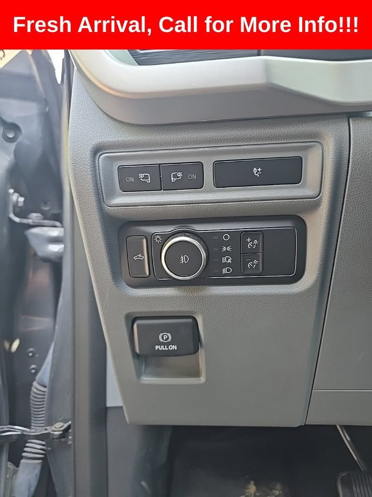 Used 2022 Gray Ford XLT image 21