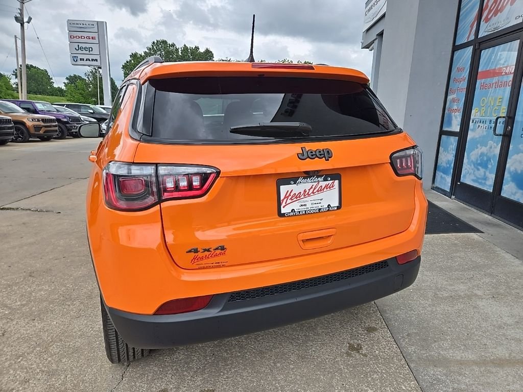 New 2026 Joose Exterior Paint Jeep Latitude image 7