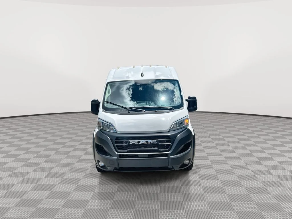 Used 2025 White Ram High Roof image 3
