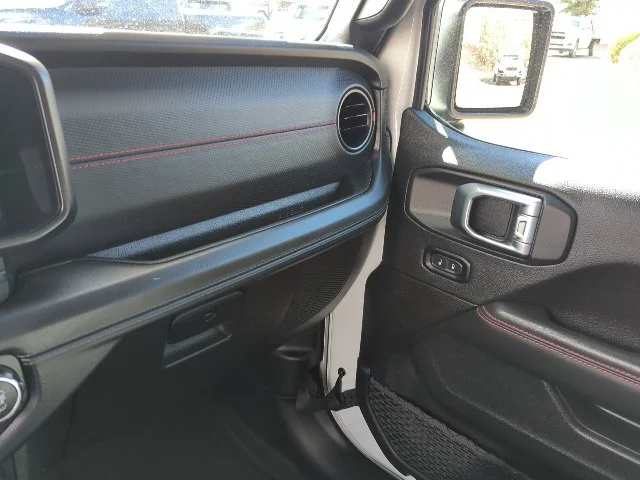 Used 2024 White Jeep Rubicon image 8