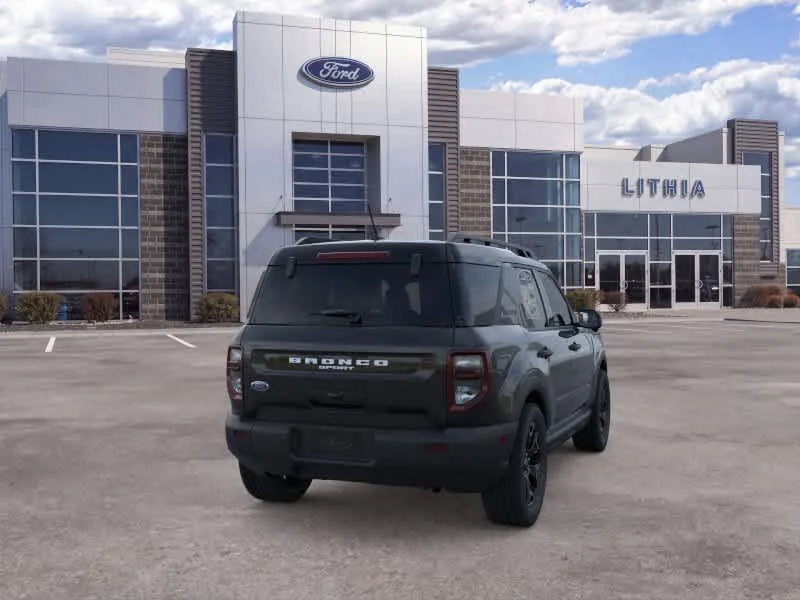 New 2026 Shadow Black Ford Outer Banks® image 8