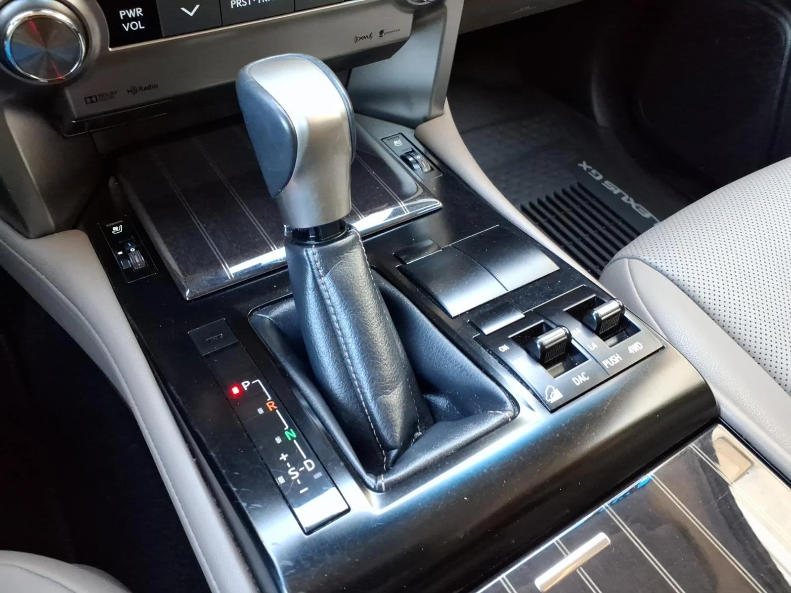Certified Used 2021 Starfire Pearl (077) Lexus Premium image 13