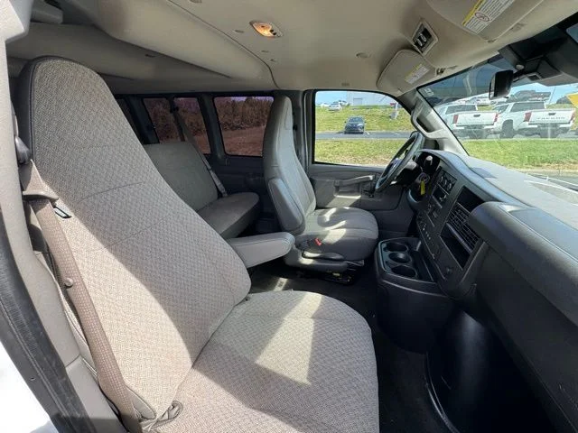 Used 2019 Summit White Chevrolet LT image 12