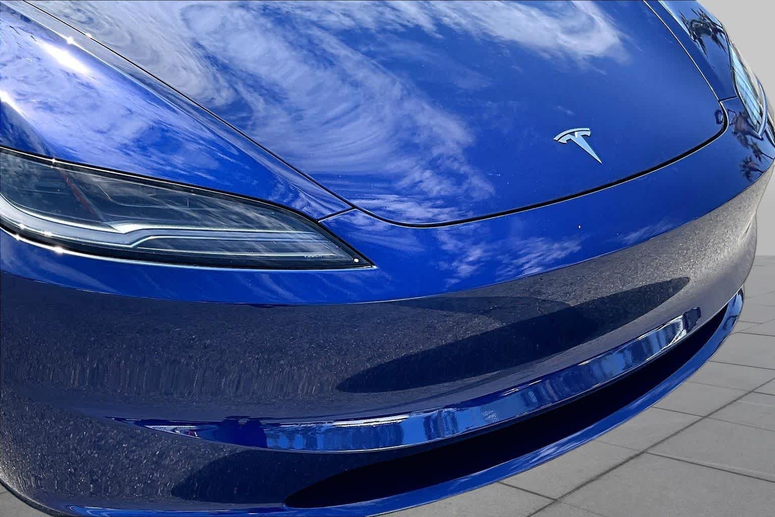 Used 2024 Deep Blue Metallic Tesla Long Range image 27