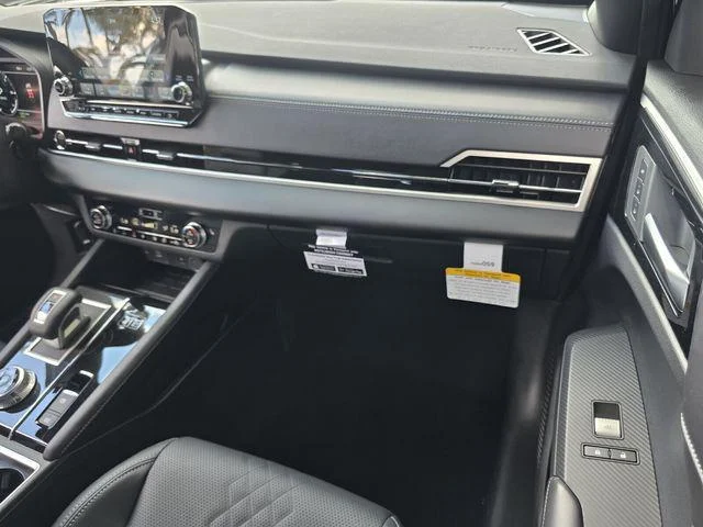2025 Mitsubishi Outlander Plug-in Hybrid SEL Black Edition - Photo 20