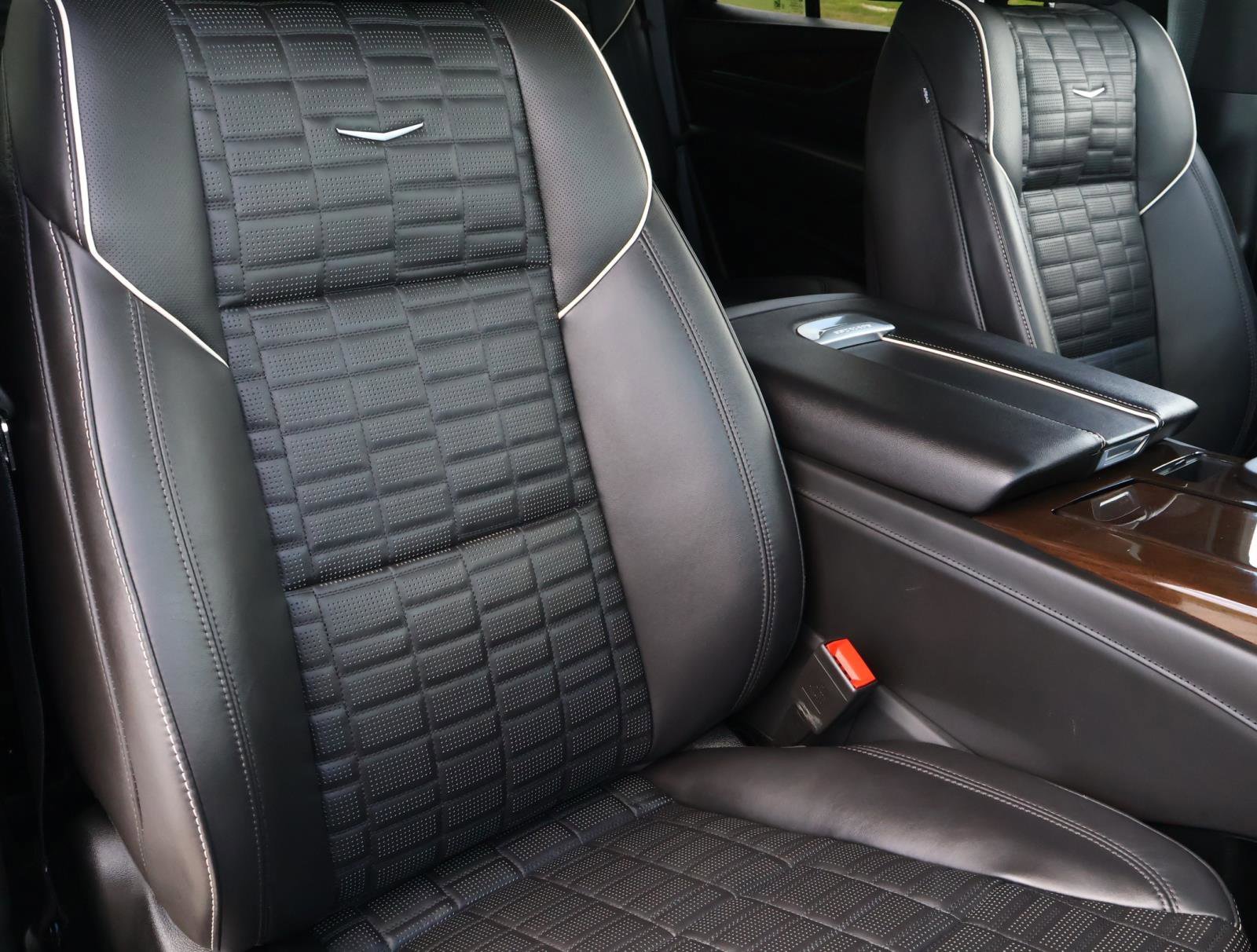 2024 Cadillac Escalade Sport Platinum - Photo 23