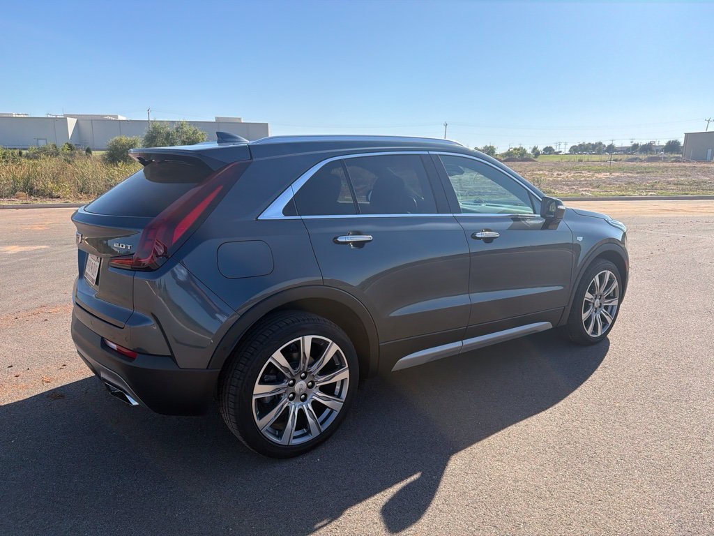 Used 2019 Shadow Metallic Cadillac Premium Luxury image 5