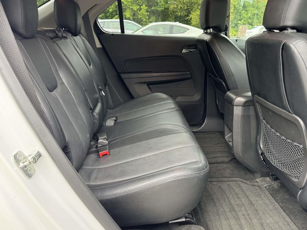 Used 2013 White Chevrolet LT image 14