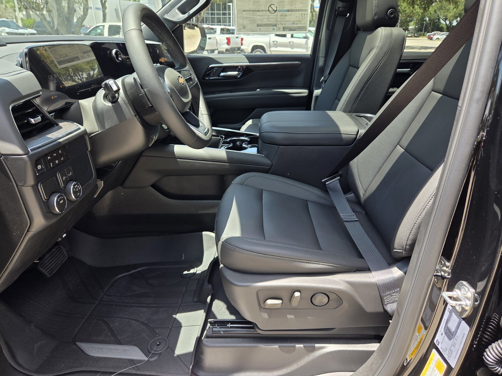 2026 Chevrolet Tahoe LT - Photo 23