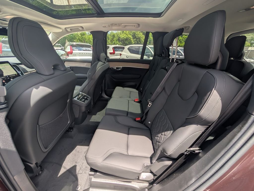 New 2026 Red Volvo B6 Plus 7-Seater image 13