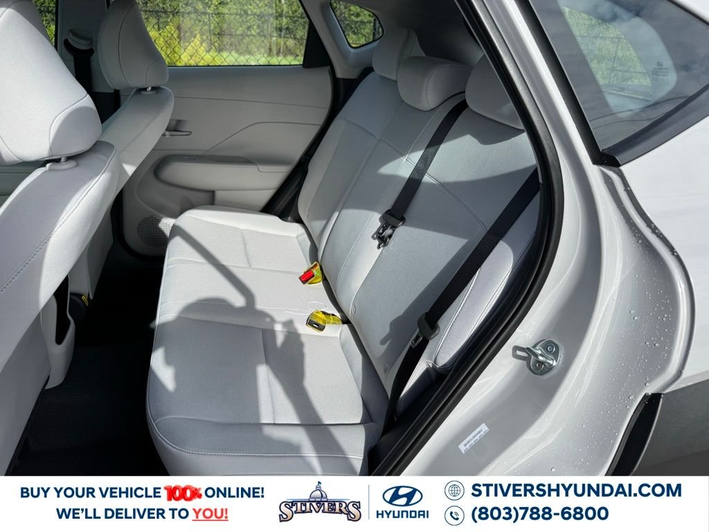 2026 Hyundai Kona SE - Photo 17