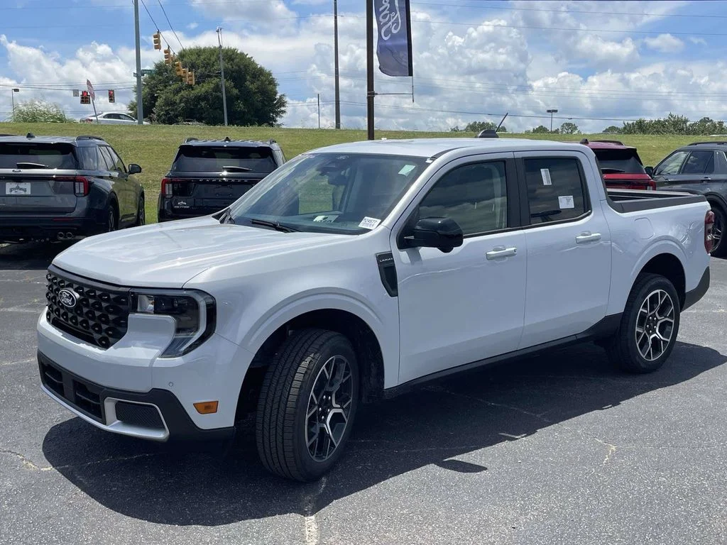 New 2026 White Ford Lariat image 7