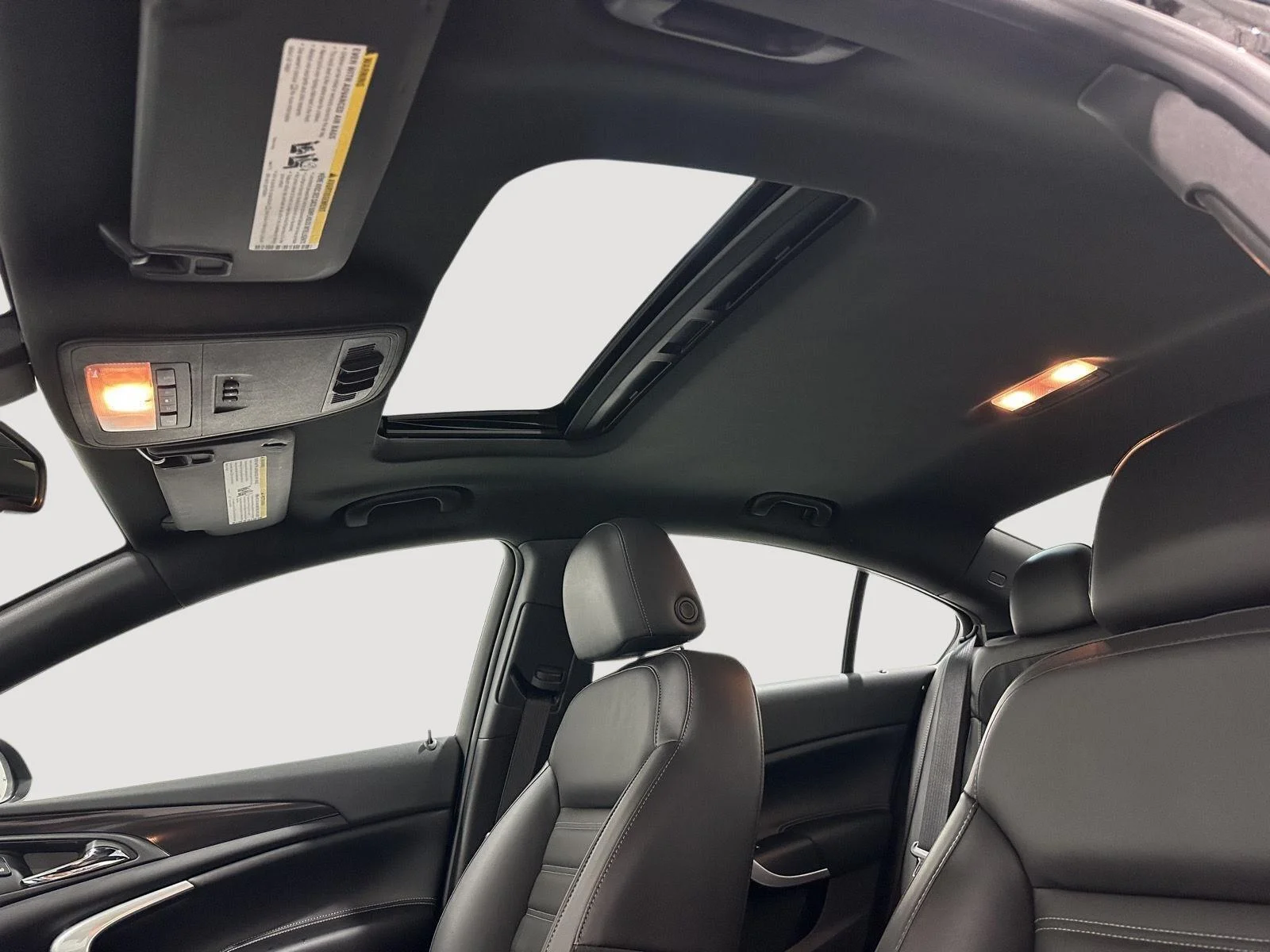 Used 2015 BLACK DIAMOND TRICOAT Buick GS image 17
