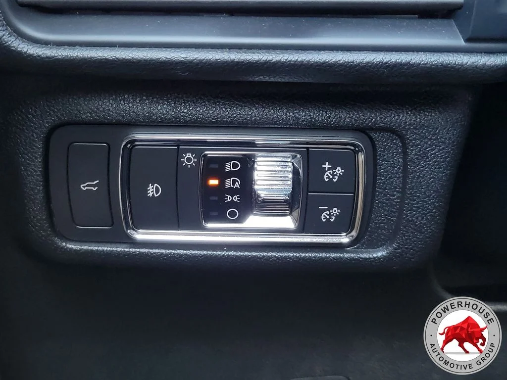 Used 2021 Blue Lincoln Reserve image 28