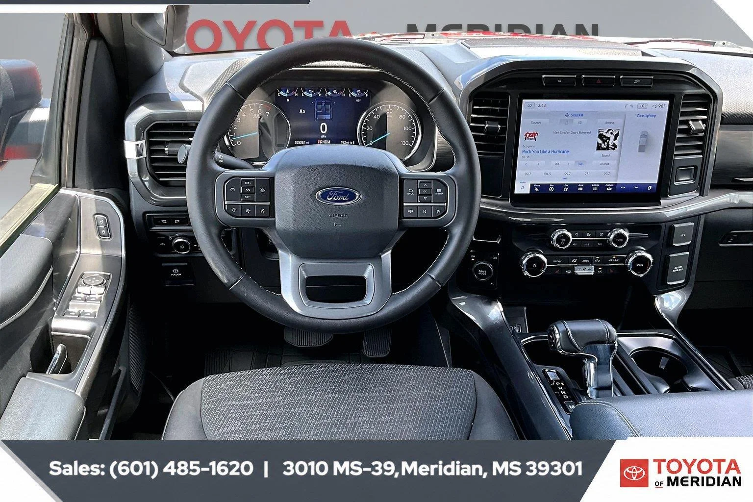 Used 2023 Race Red Ford XLT image 5