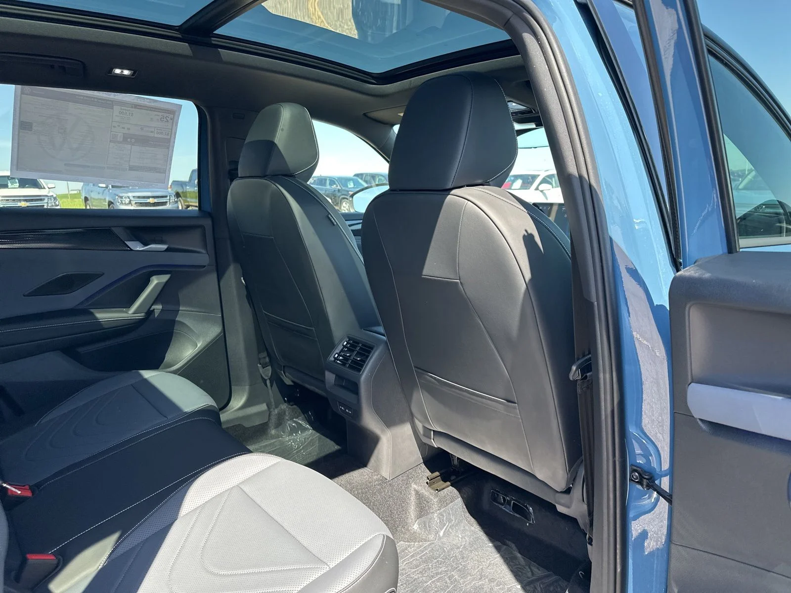 New 2026 Blue Volkswagen 2.0T SE R-Line Black image 31