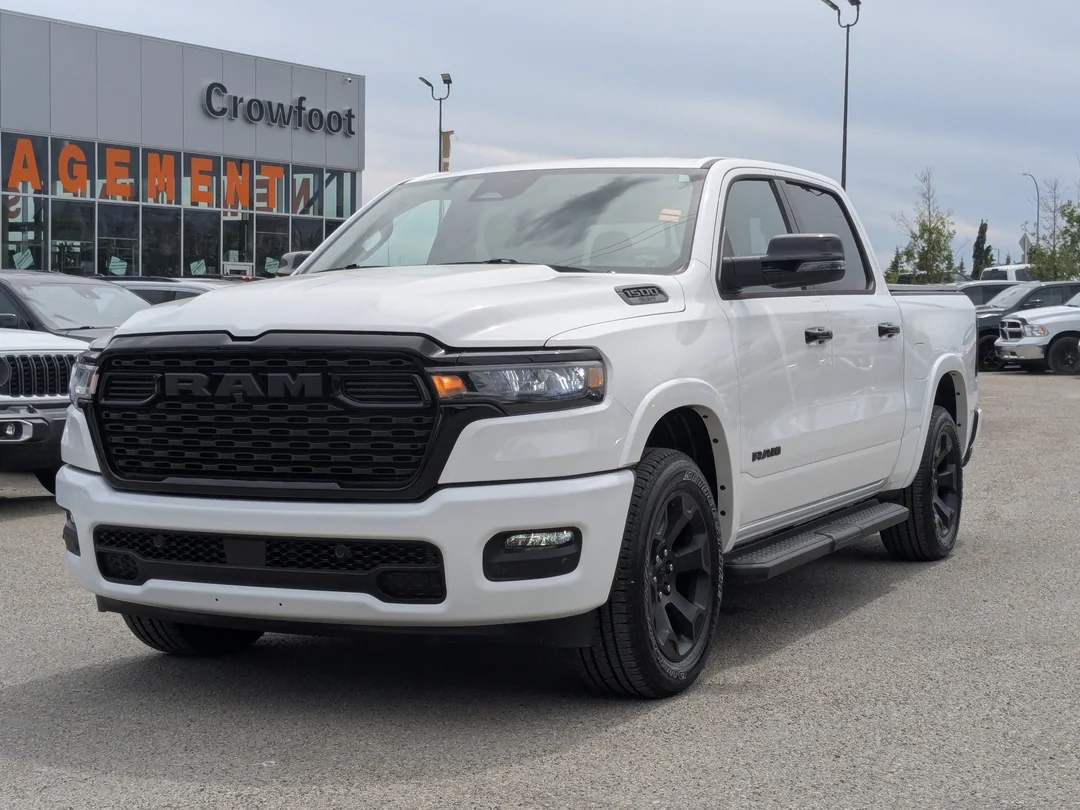 Certified Used 2025 White RAM Big Horn - - 4x4 - Night Edition - Tonneau Cover - Level II - Alpine Audio & More! image 4