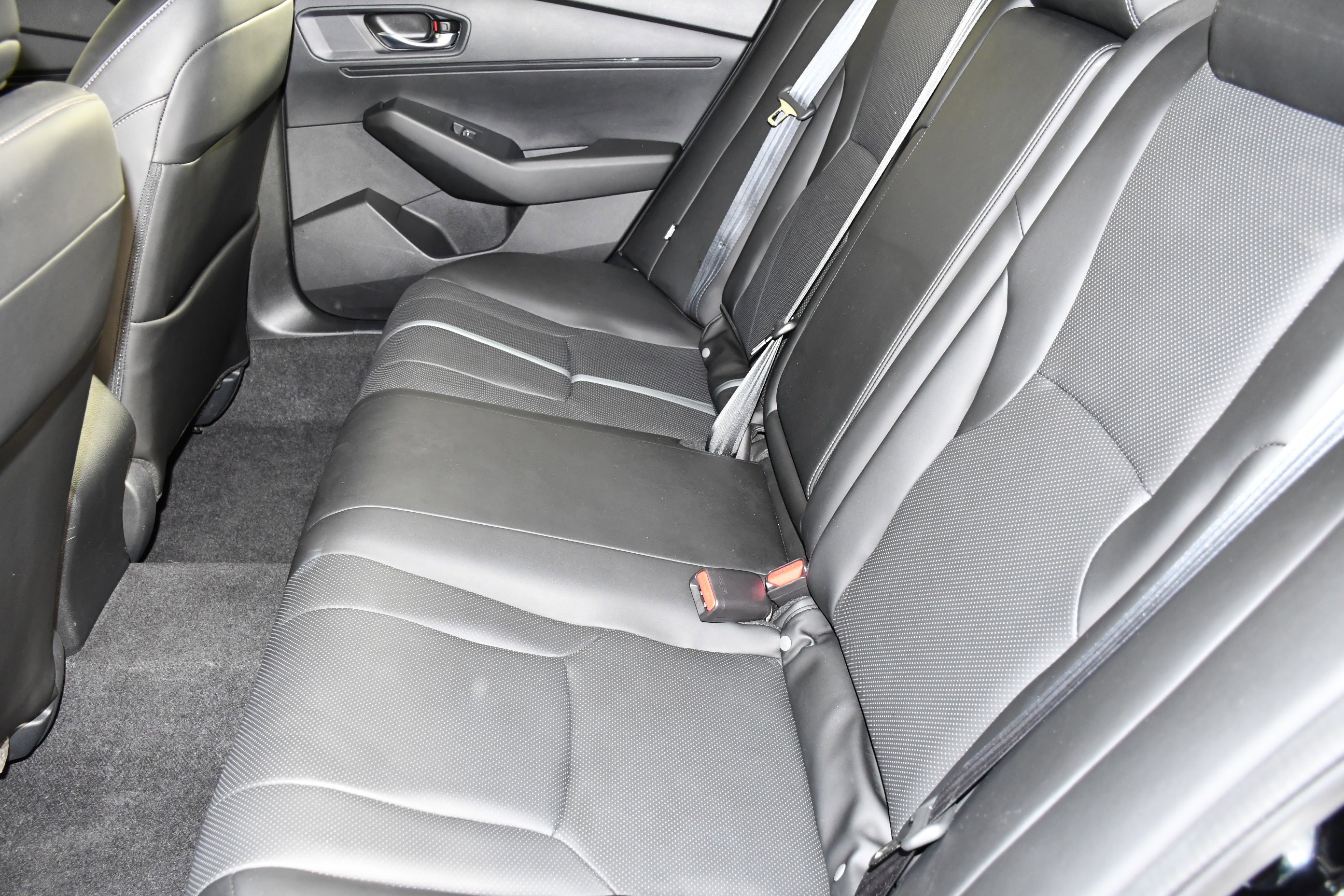 Certified Used 2023 Crystal Black Pearl Honda HYBRID SPORT-L image 47