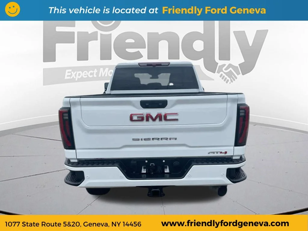 Used 2025 White GMC AT4 image 6