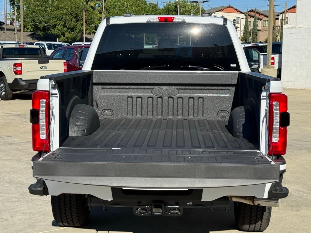 New 2026 Oxford White Ford F-250® Lariat® image 15