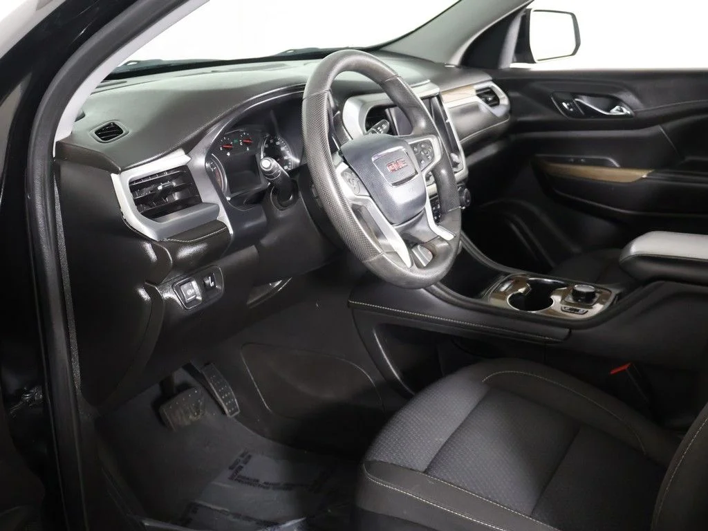 Used 2023 Black GMC SLE image 28