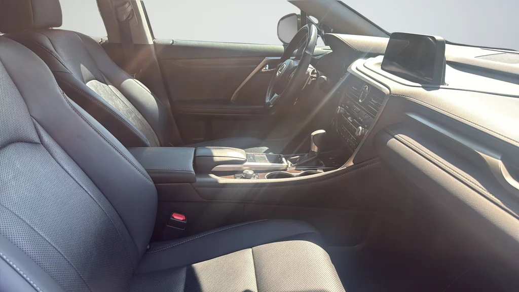 Used 2022 Black Lexus 350 image 20