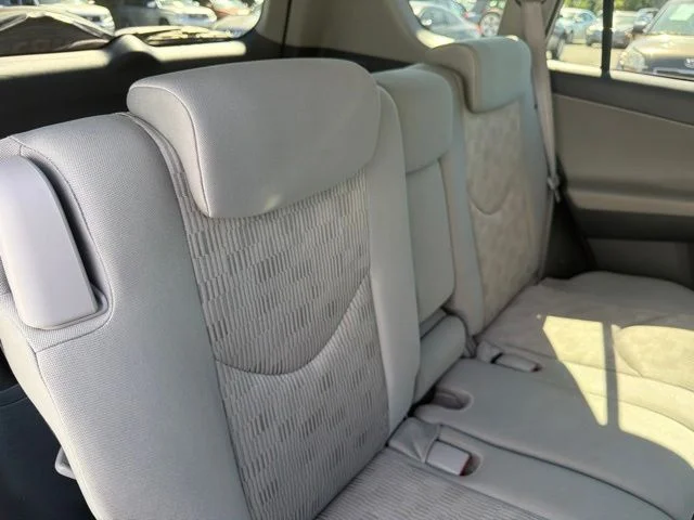Used 2010 Silver Toyota Base image 25