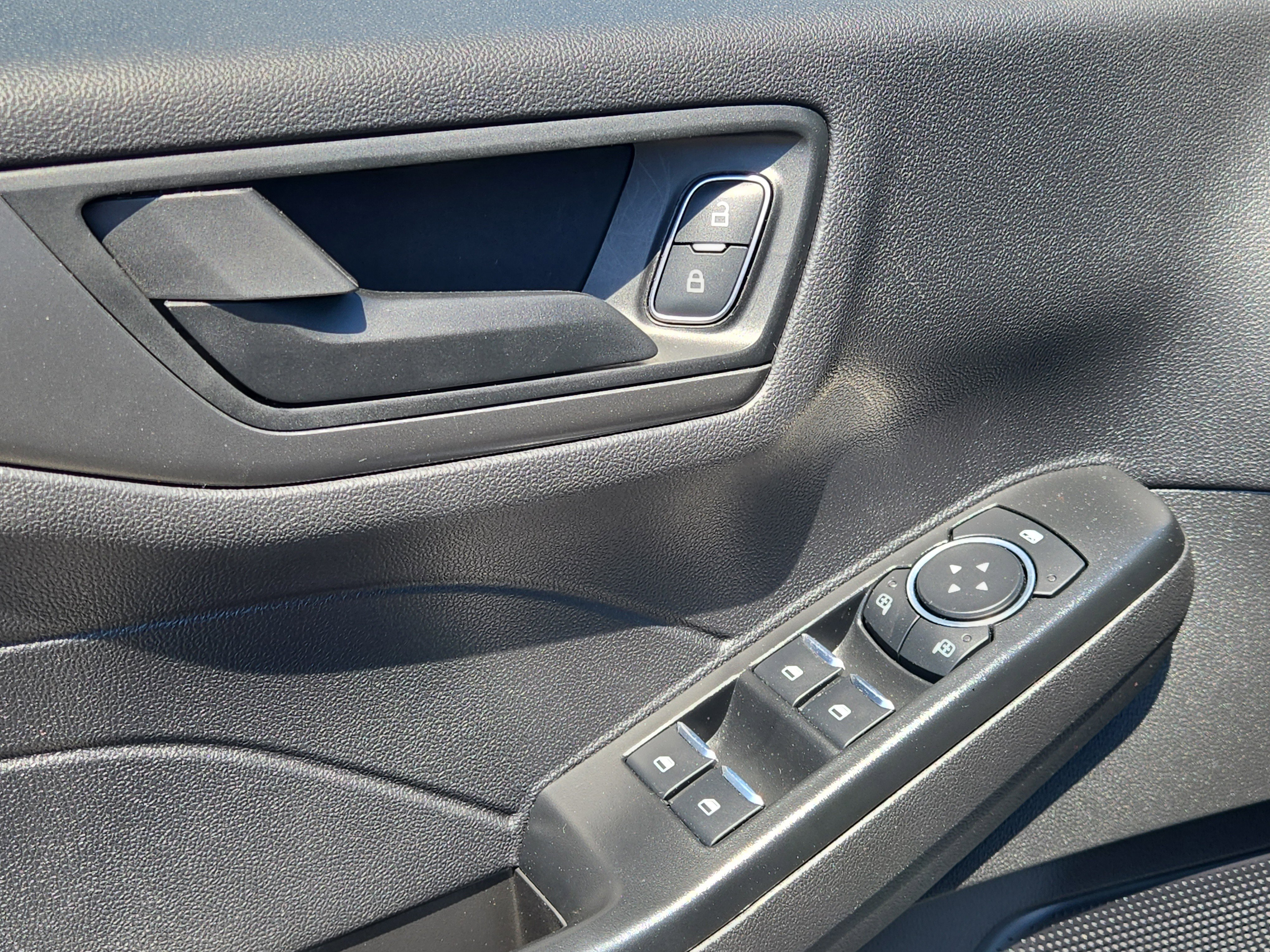 Used 2025 Blue Ford Active image 19
