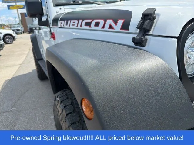 Used 2018 White Jeep Unlimited Rubicon image 19