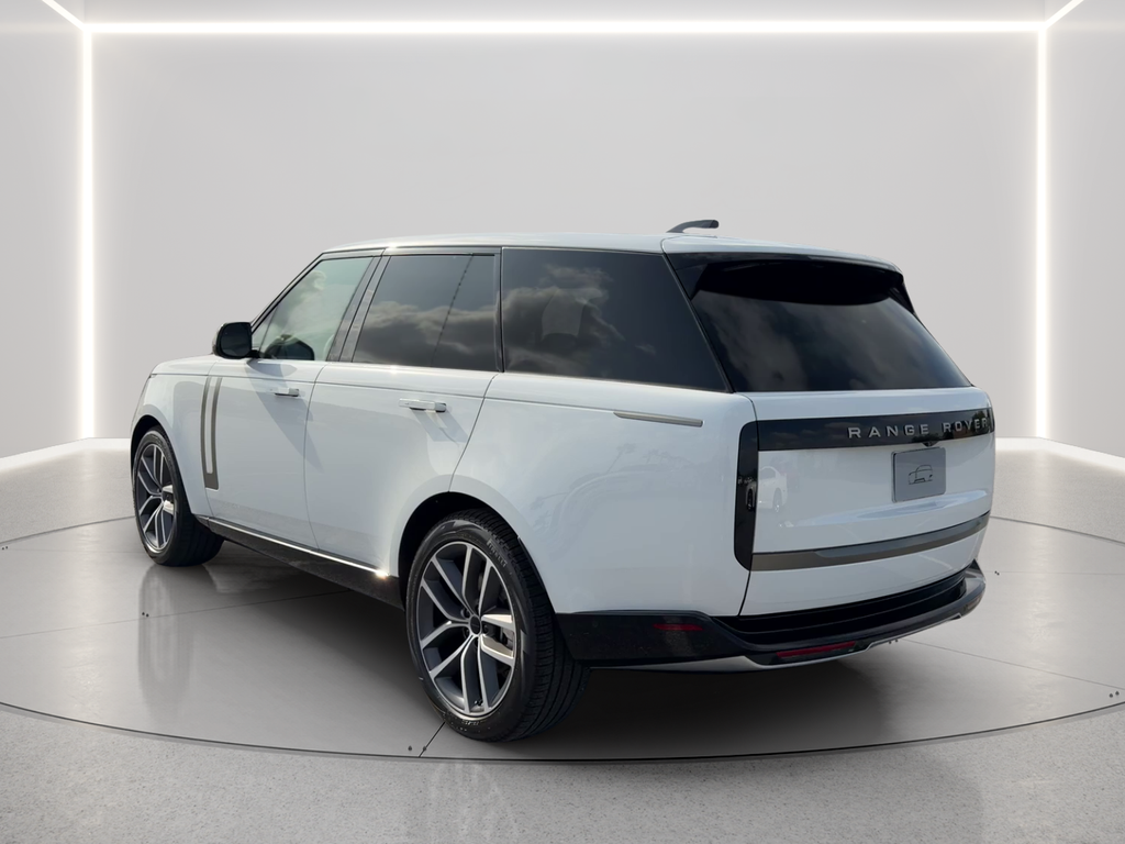 New 2026 Fuji White Land Rover SE image 7