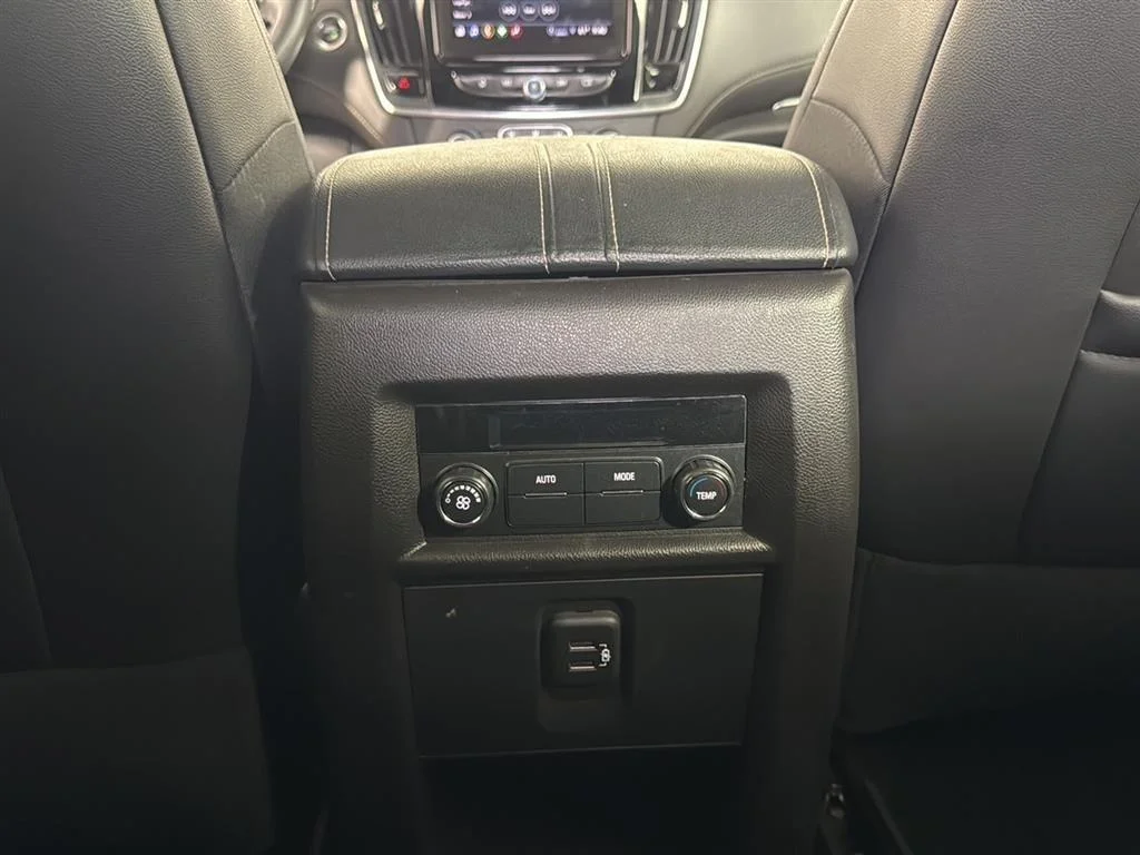 Used 2022 BLACK Chevrolet LT Leather image 21