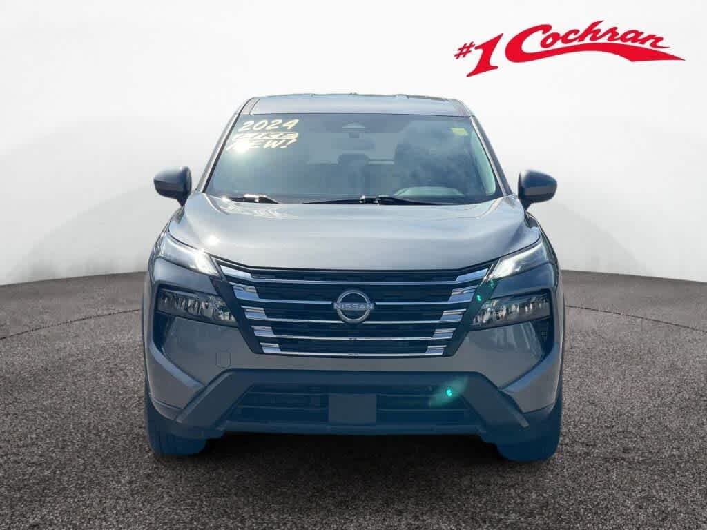 Used 2024 Gun Metallic Nissan SV image 12