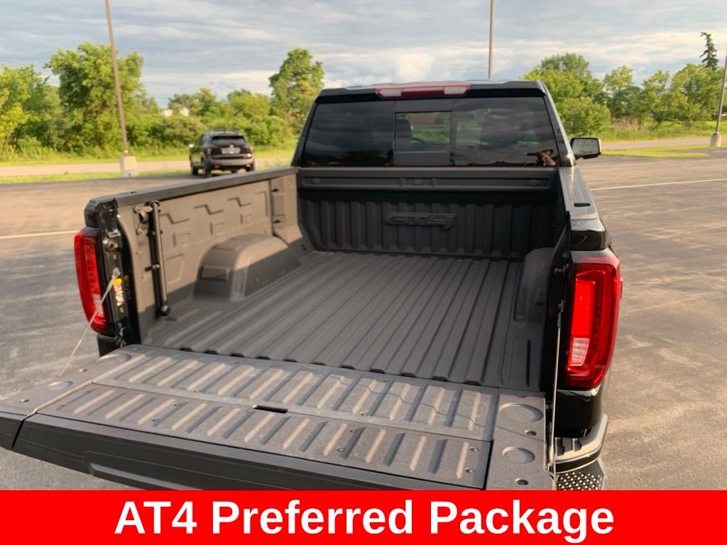 Used 2022 Black GMC AT4 image 11