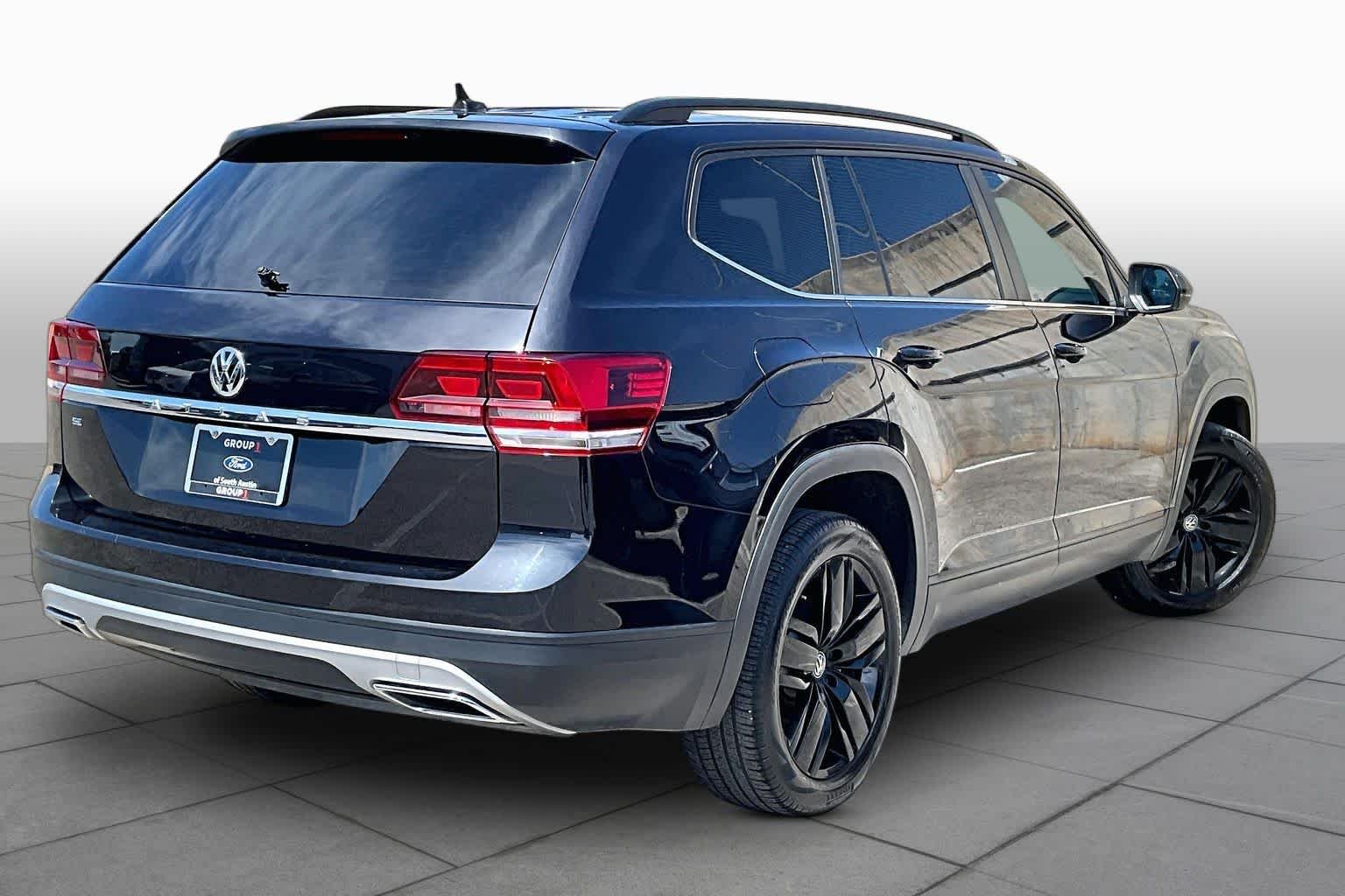 Pre-Owned 2020 Volkswagen Atlas 2.0T SE W/Technology
