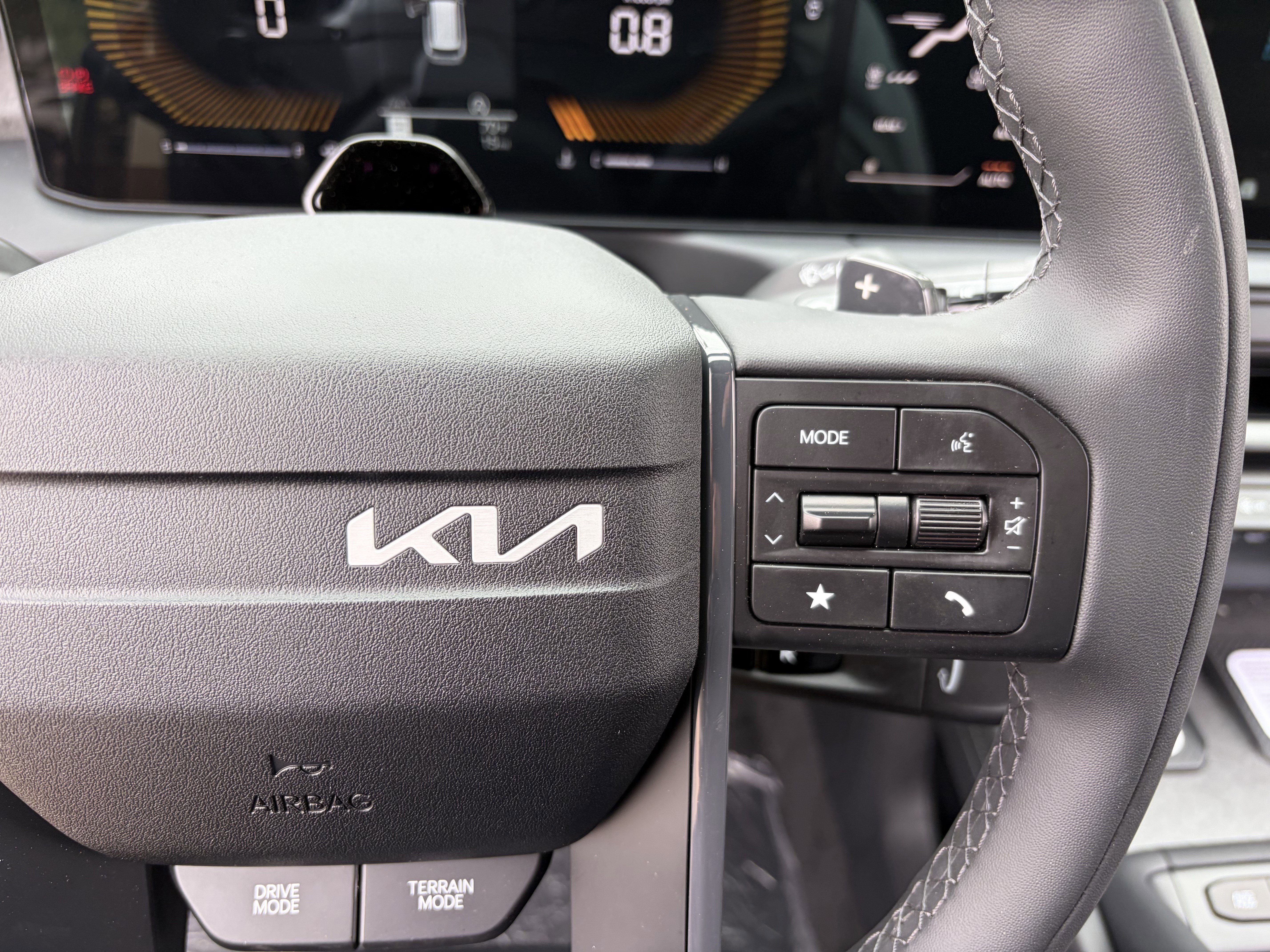 New 2027 Terrain Brown Kia X-Line EX image 23
