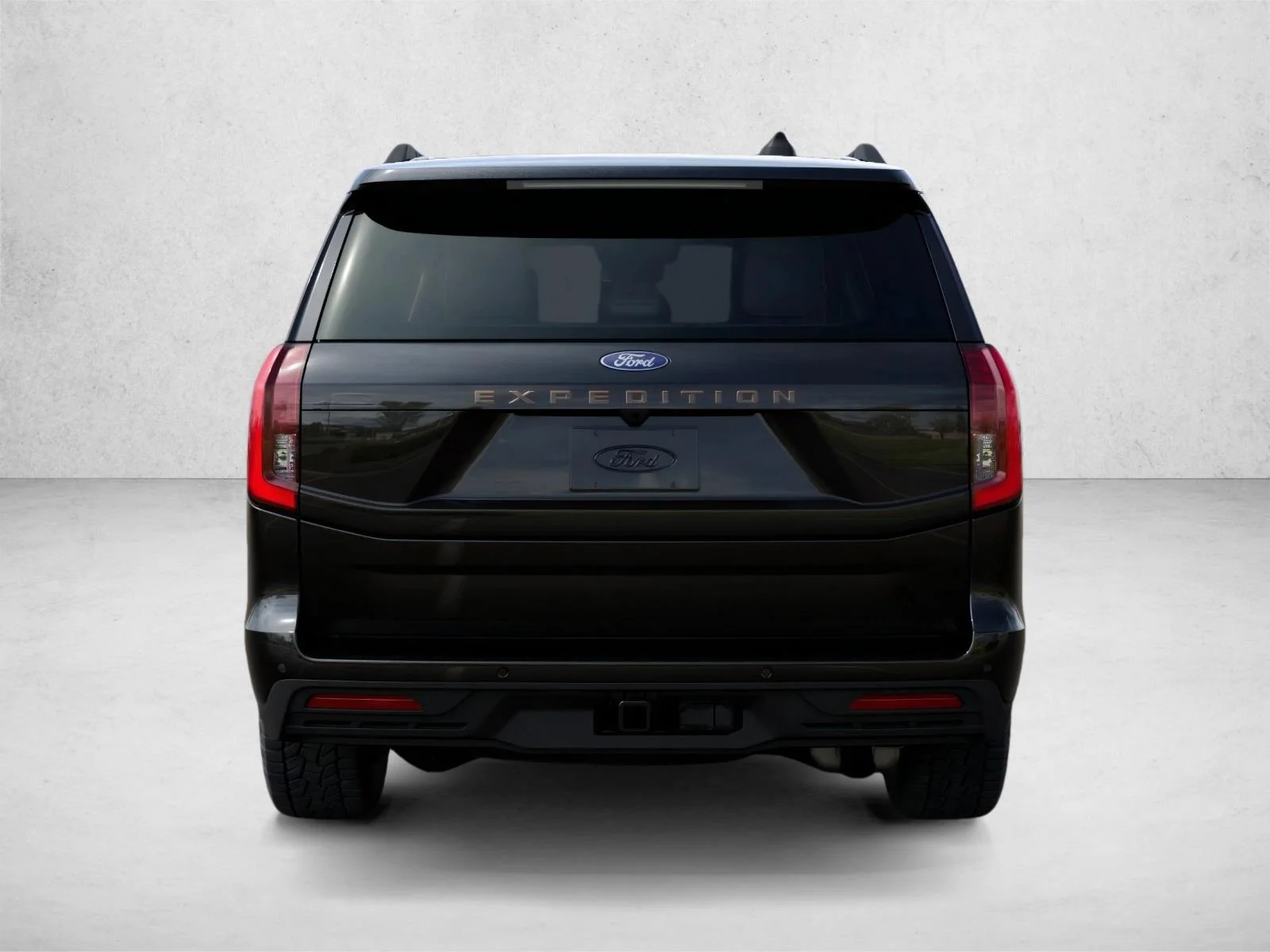 New 2027 Agate Black Metallic Ford Tremor® image 7