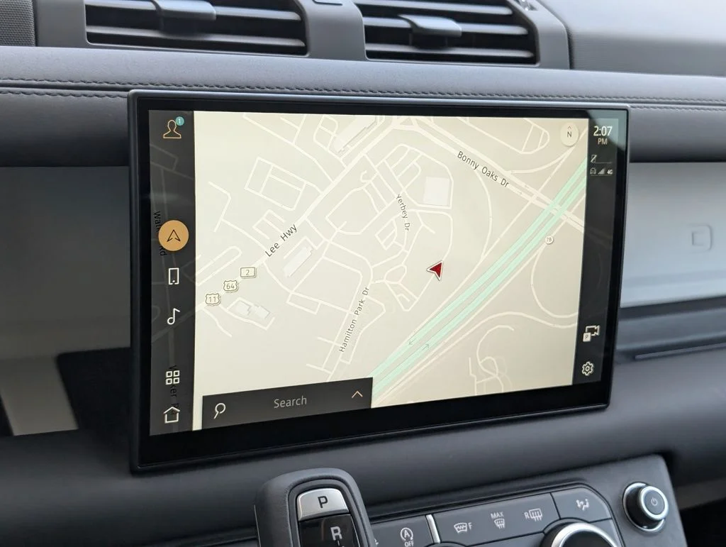 Used 2025 Black Land Rover S image 13