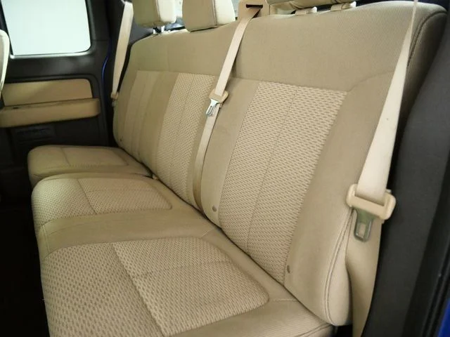 Used 2014 Blue Ford XLT image 17