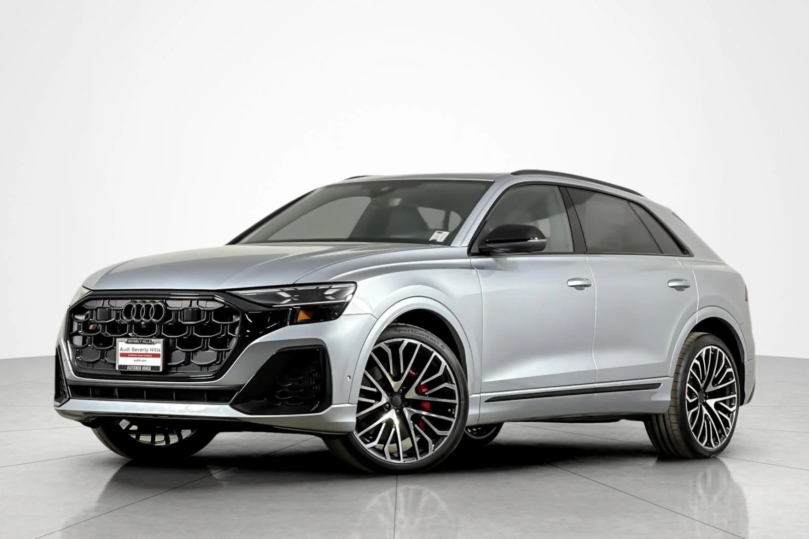 2026 Audi SQ8 Prestige quattro's photo