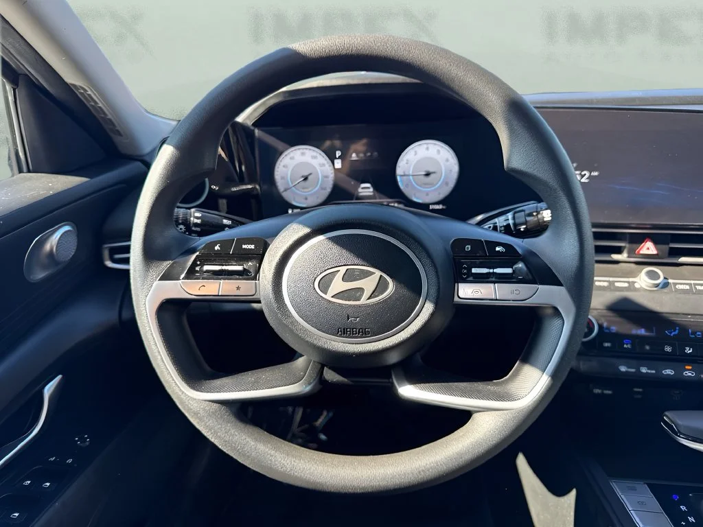 Used 2024 Gray Hyundai SEL image 12