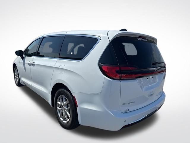 Used 2024 Bright White Clearcoat Chrysler Touring L image 3