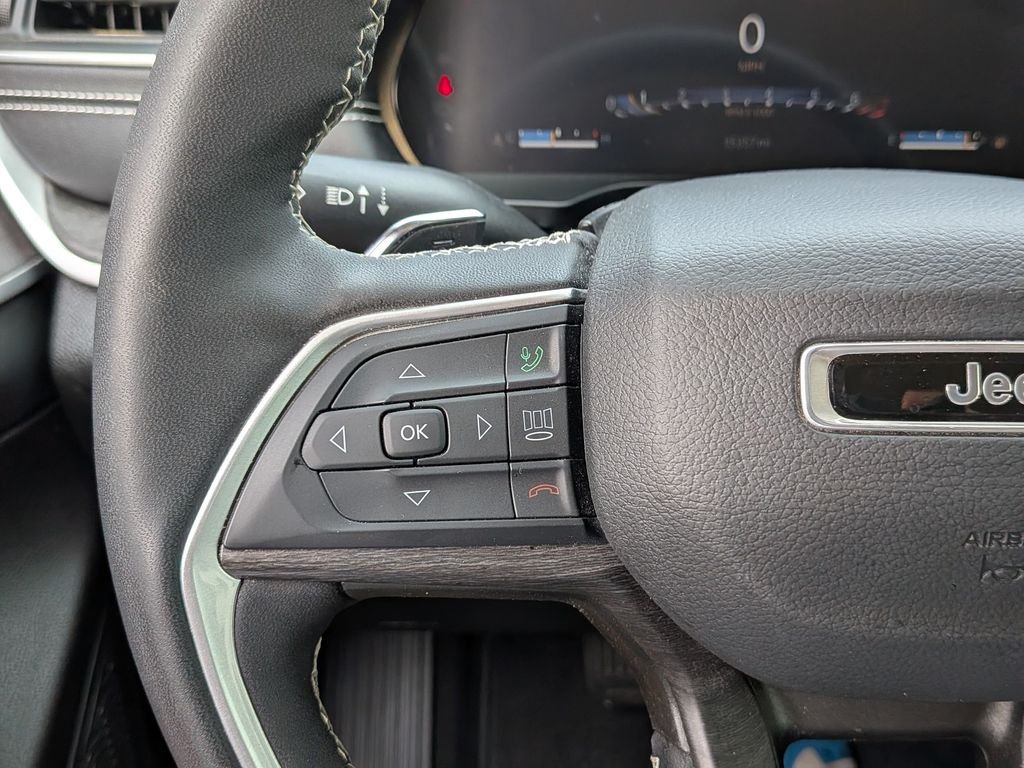 Used 2024 Black Jeep Limited image 21